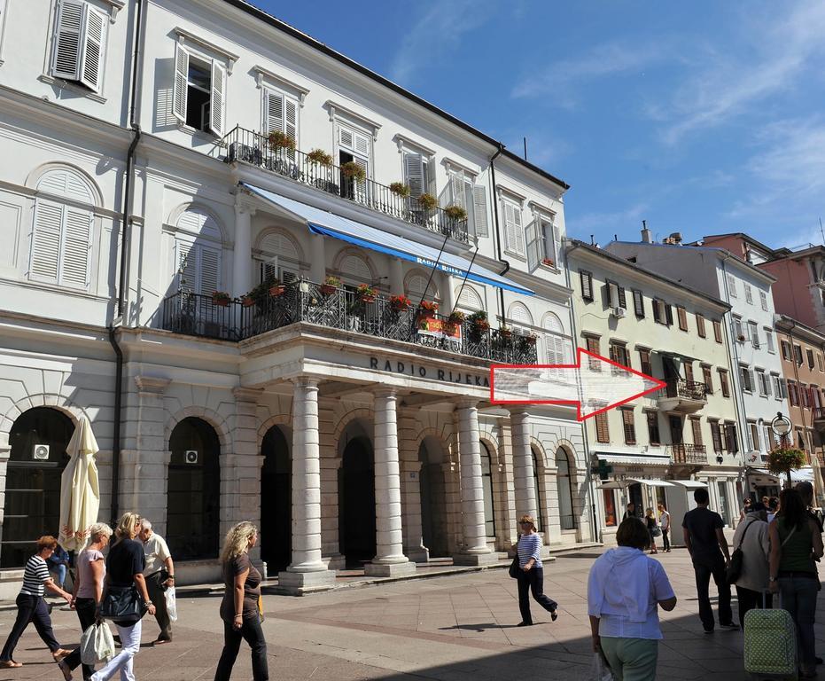 Happy Hostel Rijeka Exterior foto